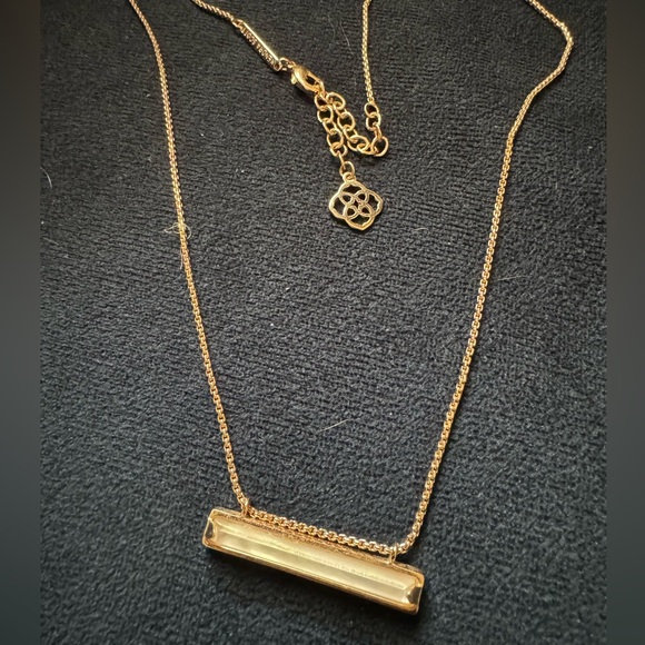 Kendra Scott Leonor necklace- rose gold - Picture 3 of 4